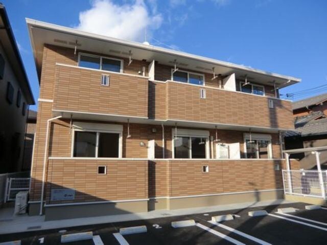 メゾングレースの物件外観写真