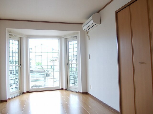 エルガーデンパレスⅠの物件内観写真