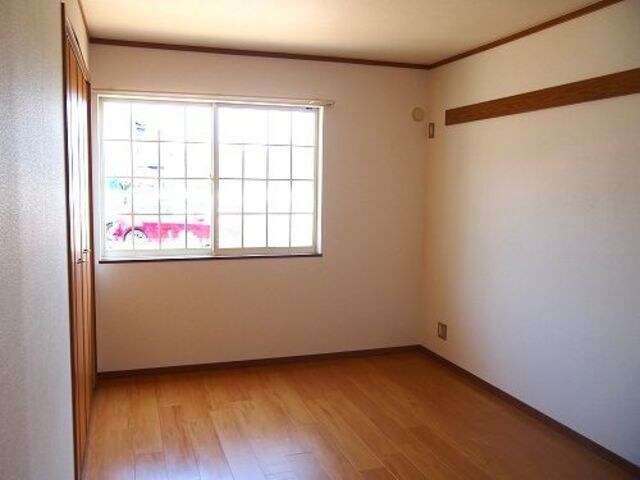 エルガーデンパレスⅠの物件内観写真