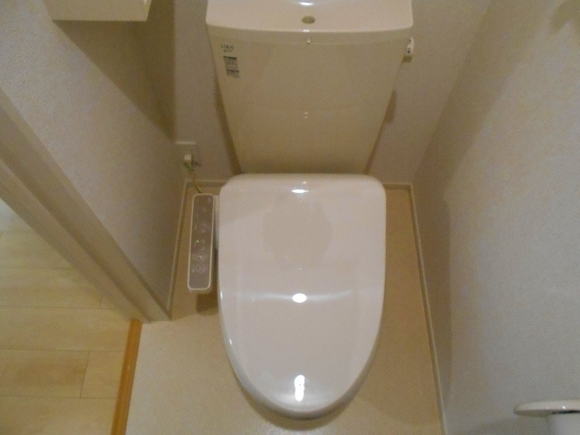 ミーテククルⅡの物件内観写真