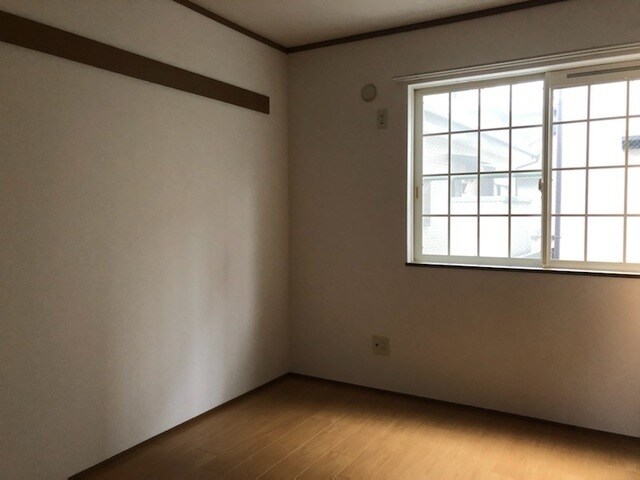 東フラワーの物件内観写真