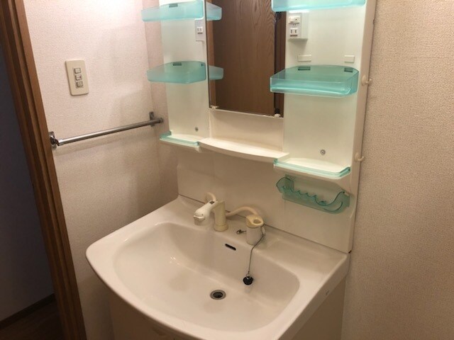 東フラワーの物件内観写真