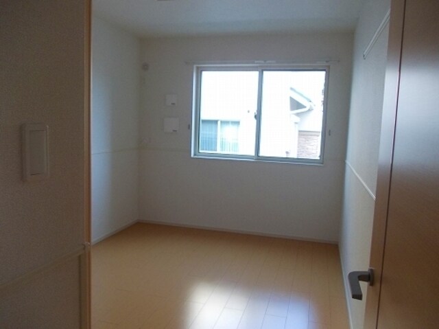 シーズンズ　コンフォートⅡの物件内観写真