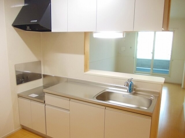 シーズンズ　コンフォートⅡの物件内観写真