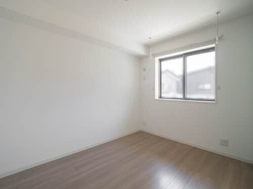 シャーメゾングラン今在家の物件内観写真