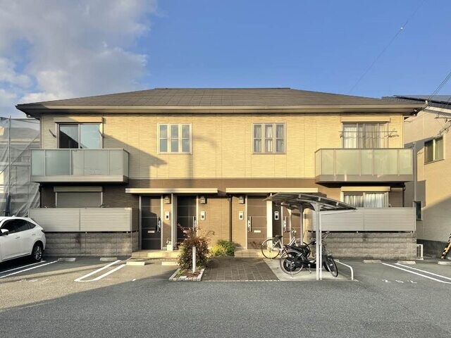 亀山駅 徒歩5分 1階の物件外観写真