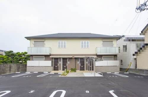 亀山駅 徒歩5分 1階の物件外観写真