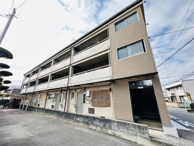 御立マンションの物件外観写真