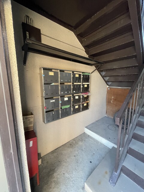 御立マンションの物件外観写真