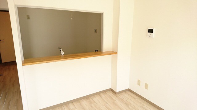 英賀保駅 徒歩4分 3階の物件内観写真