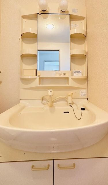 亀山駅 徒歩10分 1階の物件内観写真