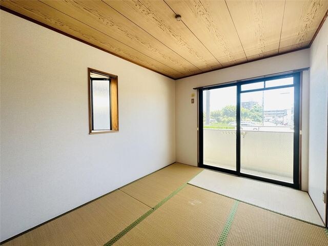 亀山駅 徒歩10分 1階の物件内観写真