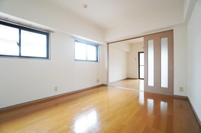 グラヴィス平尾の物件内観写真