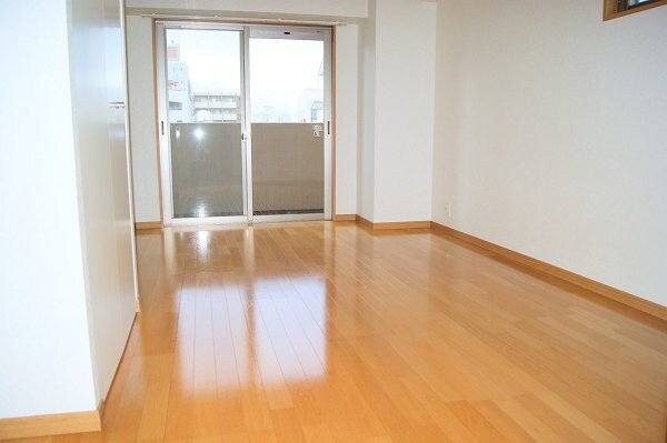 呉服町駅 徒歩6分 3階の物件内観写真