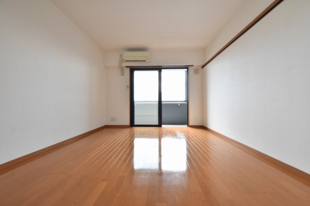 ピュアドーム箱崎ステーションの物件内観写真