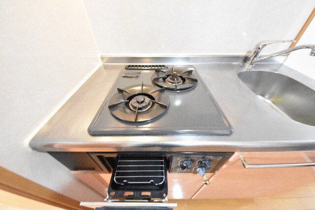 ピュアドーム箱崎ステーションの物件内観写真