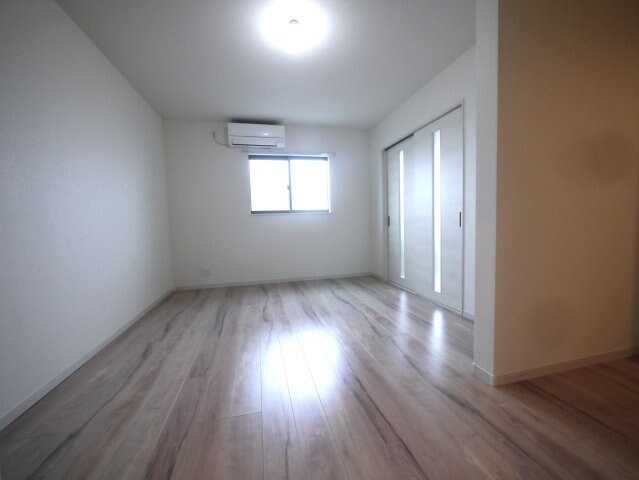 La casa felice 和白の物件内観写真