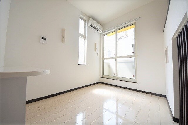 箱崎駅 徒歩5分 1-2階の物件内観写真