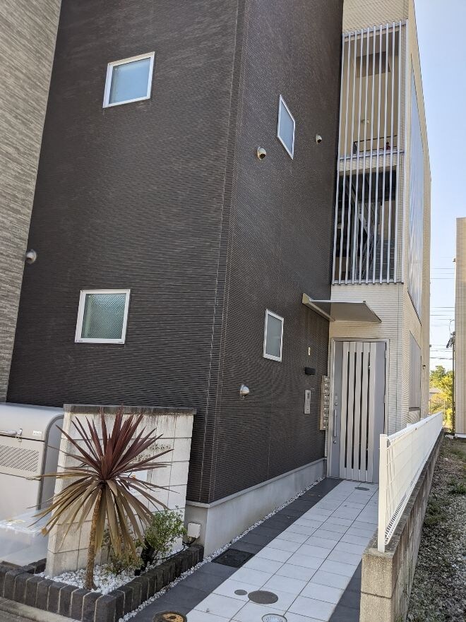 福岡空港駅 徒歩10分 2階の物件外観写真