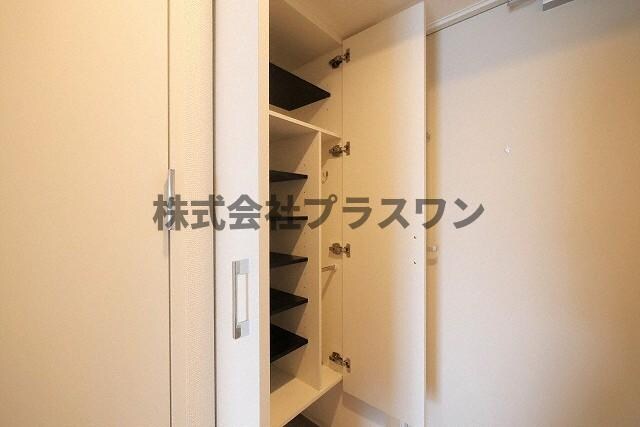 セレニテ本町東リアンの物件内観写真