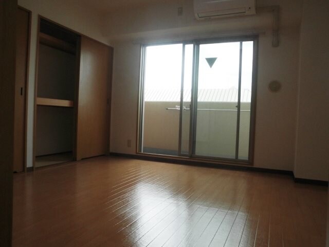 尼崎駅 徒歩5分 2階の物件内観写真