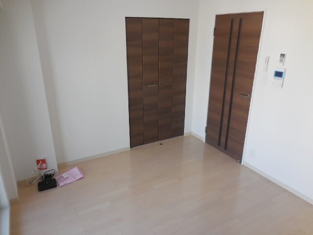 出屋敷駅 徒歩8分 9階の物件内観写真