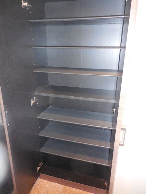 出屋敷駅 徒歩8分 9階の物件内観写真