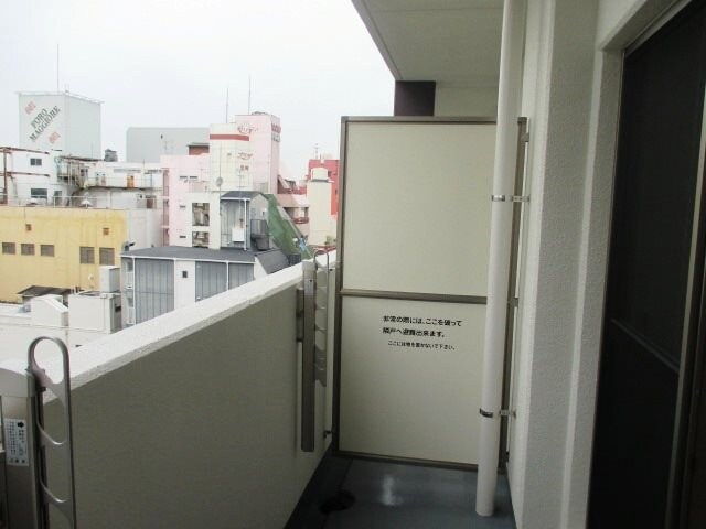 尼崎駅 徒歩4分 6階の物件内観写真