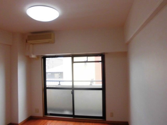 尼崎駅 徒歩3分 2階の物件内観写真