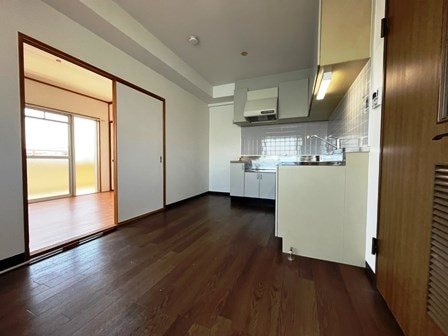 バスタの物件内観写真