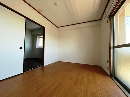 バスタの物件内観写真