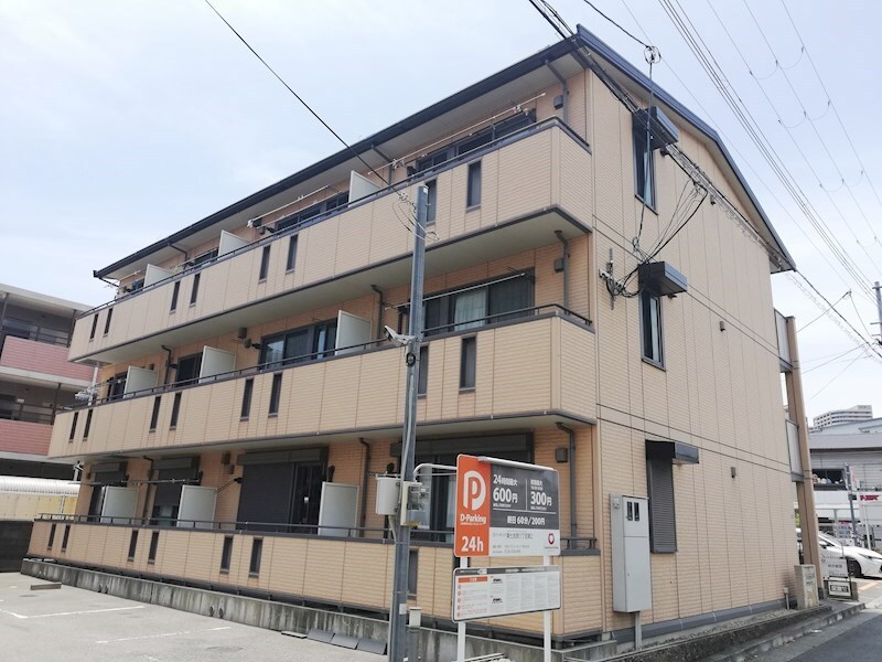 立花駅 徒歩8分の物件外観写真