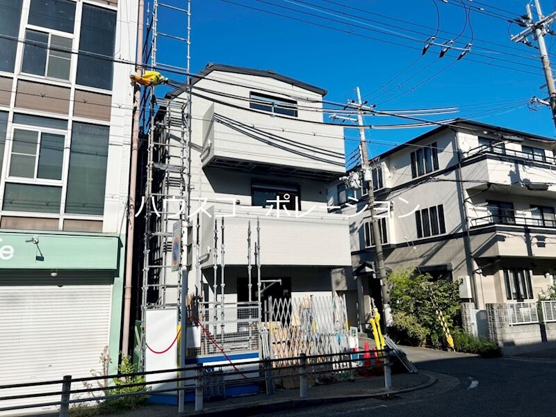 園田駅 徒歩3分 1階の物件外観写真