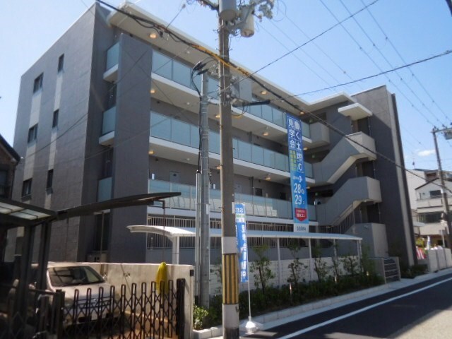 立花駅 徒歩8分の物件外観写真