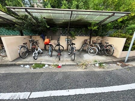 出屋敷駅 徒歩16分 3階の物件内観写真