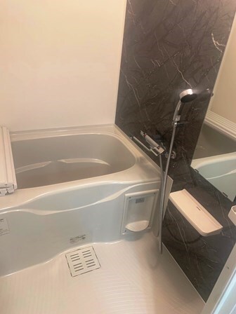 出屋敷駅 徒歩4分 2階の物件内観写真