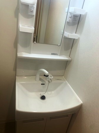 出屋敷駅 徒歩4分 2階の物件内観写真