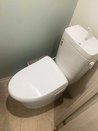 出屋敷駅 徒歩4分 2階の物件内観写真