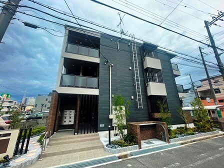 立花駅 徒歩20分 3階の物件外観写真