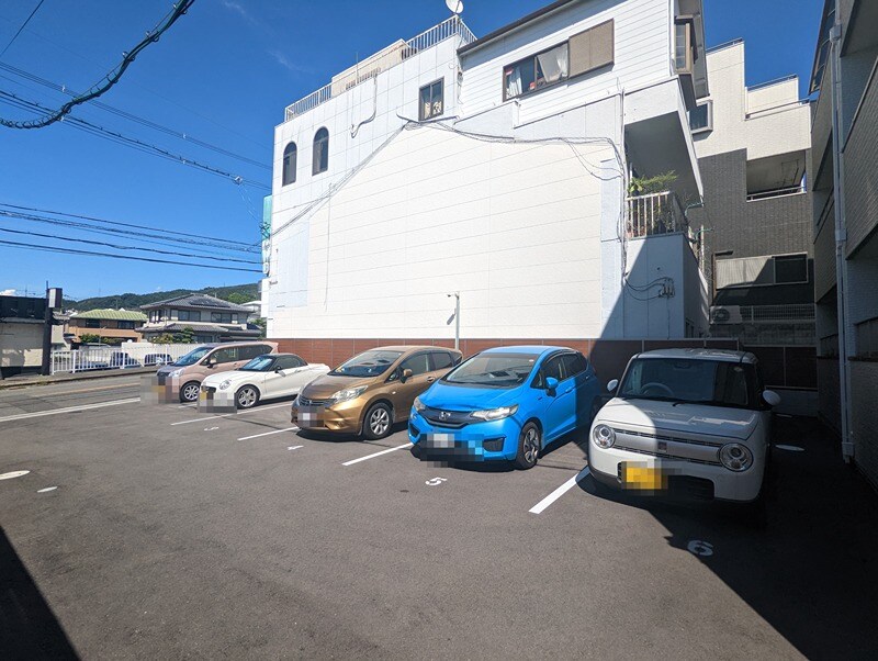 クリエオーレ東山町の物件内観写真