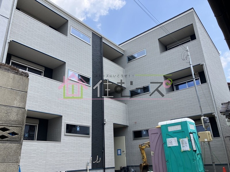 クレア法善寺の物件外観写真