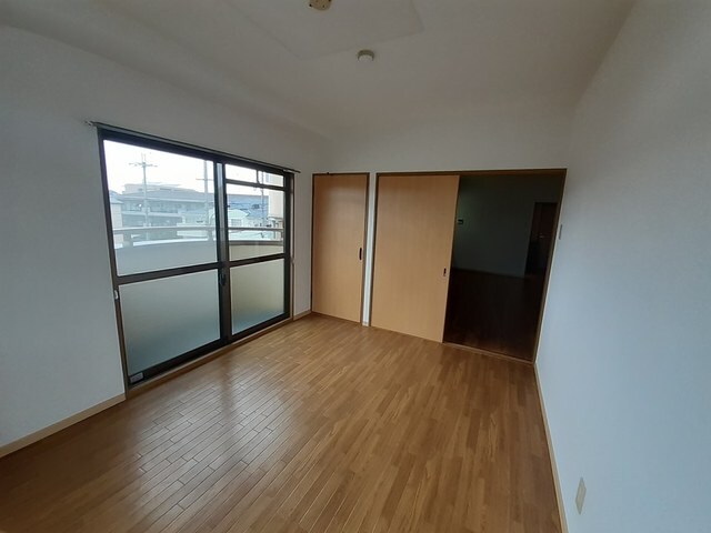 アレーゼＦの物件内観写真