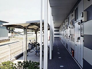 レオパレスＱＵＡＴＲＥ　ＳＡＩＳＯＮＳの物件内観写真