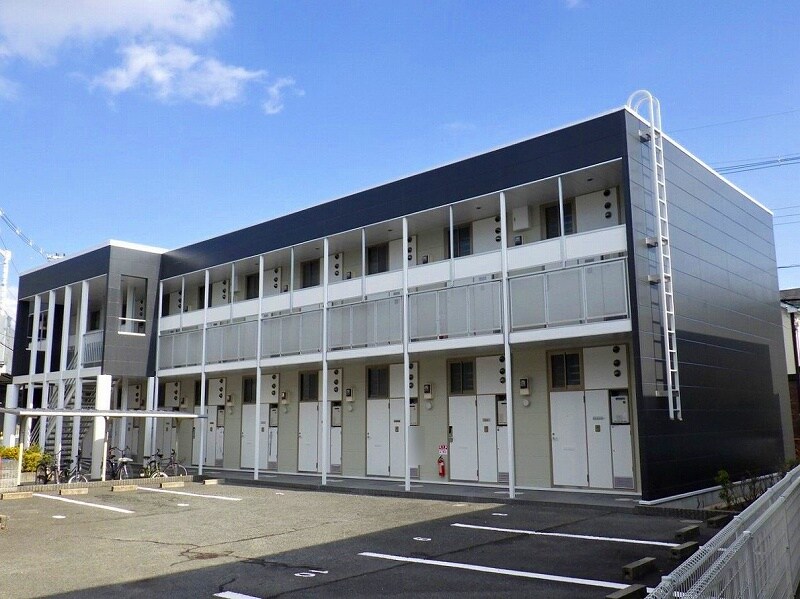 レオパレス辻子の物件外観写真