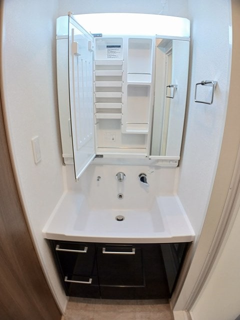 ウォーム八尾木の物件内観写真