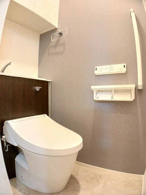 ウォーム八尾木の物件内観写真