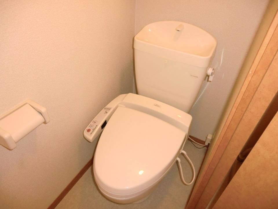 レオパレスＮＩＳＨＩＩＴＡＭＩの物件内観写真