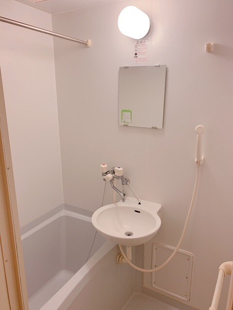 レオパレスＮＩＳＨＩＩＴＡＭＩの物件内観写真