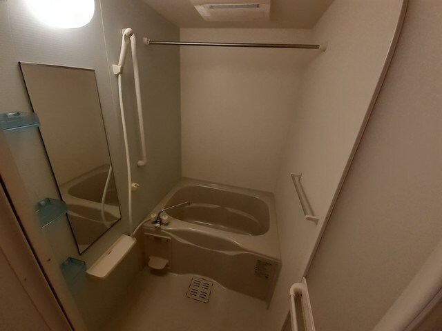 カルム　ド　アビタシオンの物件内観写真