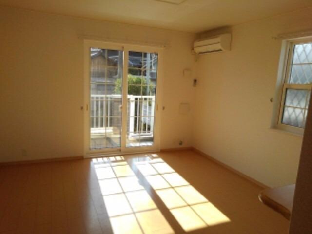 ネオ　プロヴィデンスの物件内観写真